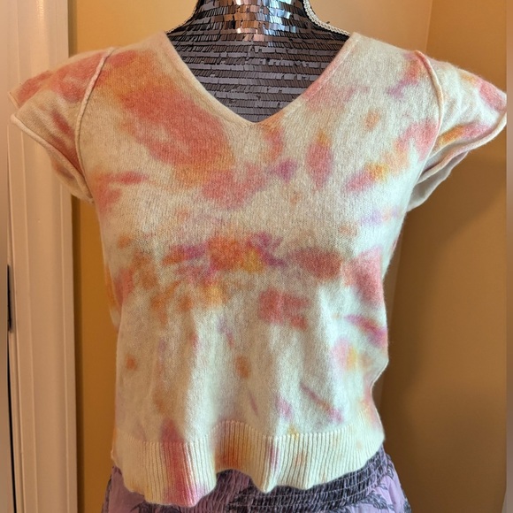 Brodie Fine Cashmere Multicolor Tie Dye Short Sleeve Sweater | Size Small - Picture 3 of 7